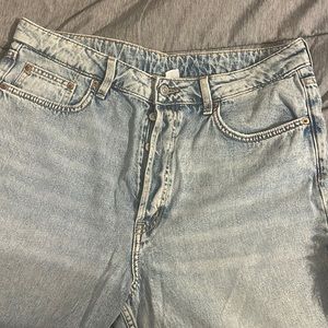 Boyfriend jeans never worn